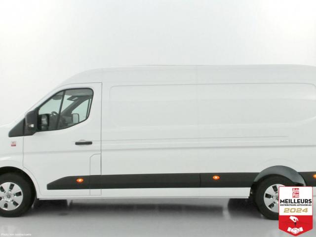 Renault Master image 1
