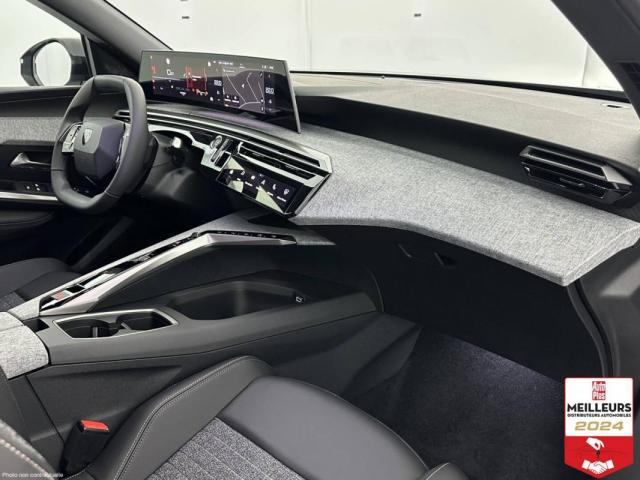 Peugeot 5008 image 2