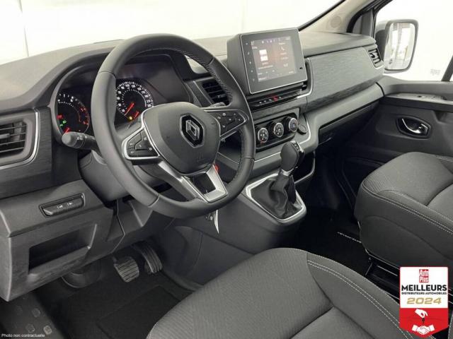 Renault Trafic image 8