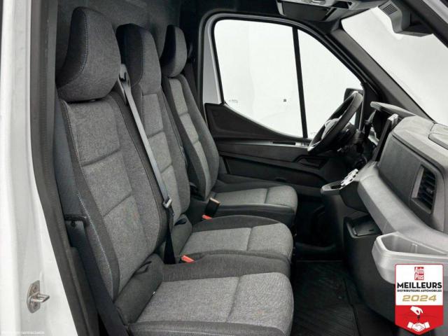 Renault Master image 8