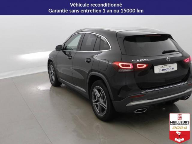 Mercedes Benz Gla image 1