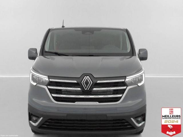 Renault Trucks Trafic image 2
