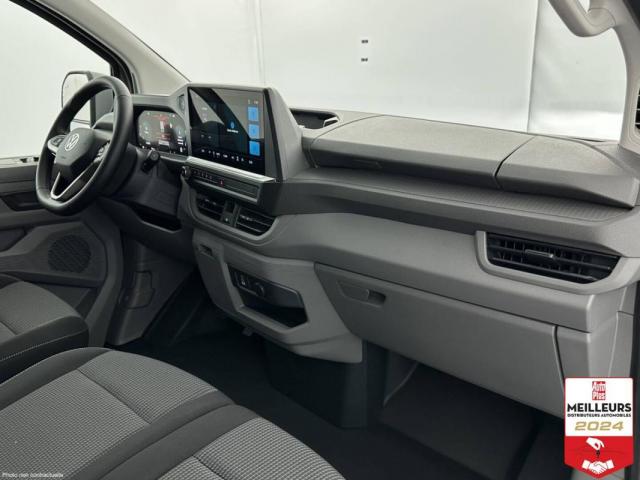 Volkswagen Transporter image 2