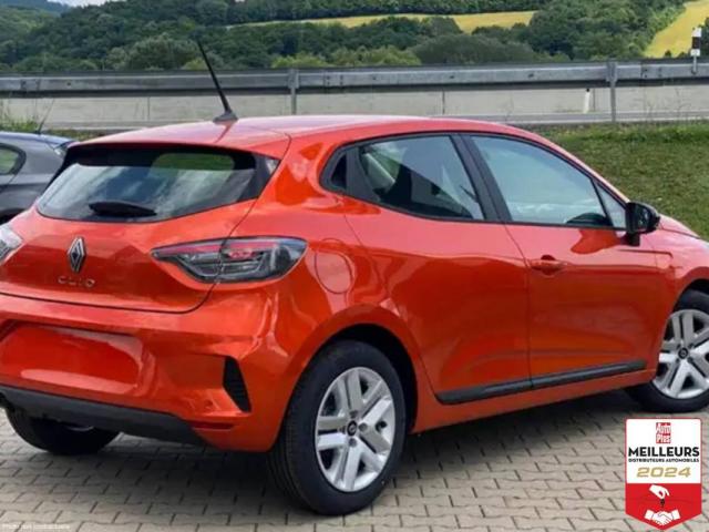 Renault Clio image 1