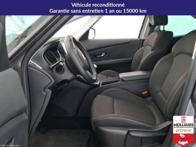 Renault Grand Scénic image 2