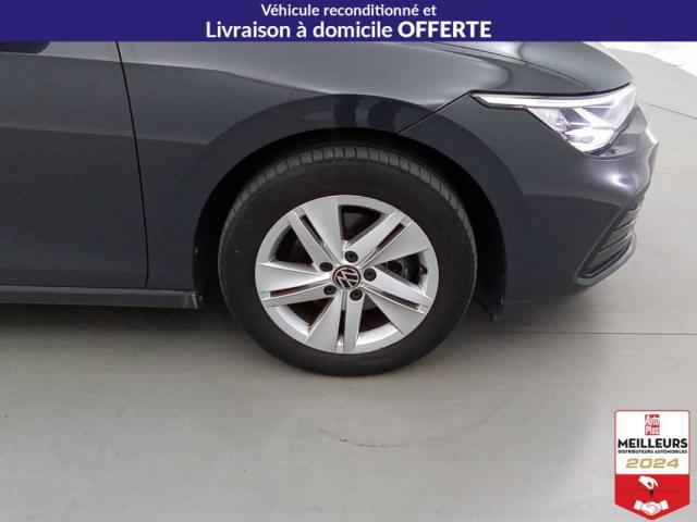 Volkswagen Golf image 9