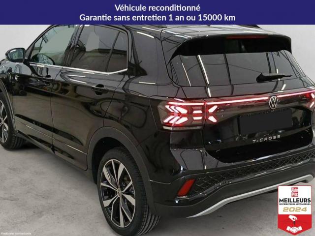 Volkswagen T-Cross image 2