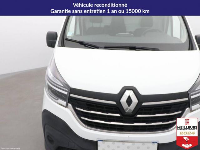 Renault Trafic image 2