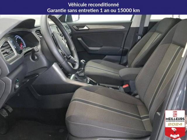 Volkswagen T-Roc image 6