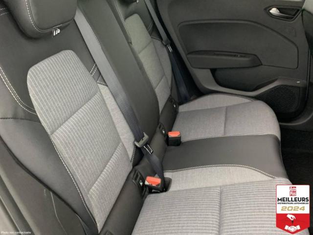 Renault Clio image 2