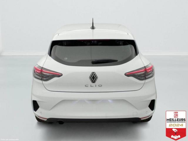 Renault Clio image 2