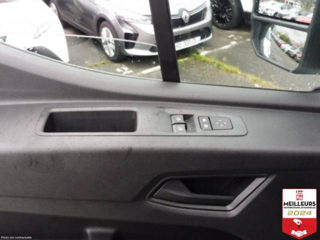 Renault Master image 3