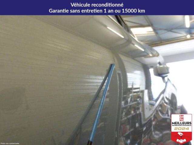 Renault Captur image 2