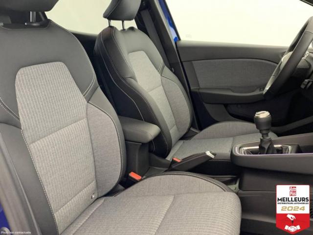 Renault Clio image 8