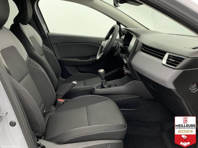 Renault Clio image 8