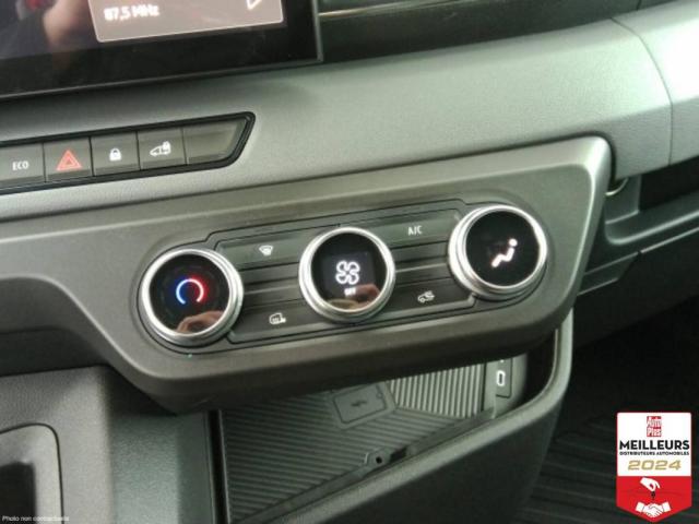 Renault Master image 9