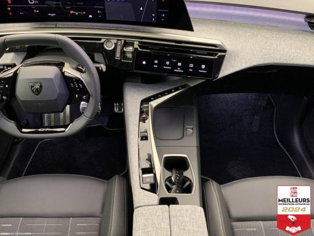 Peugeot 3008 image 8