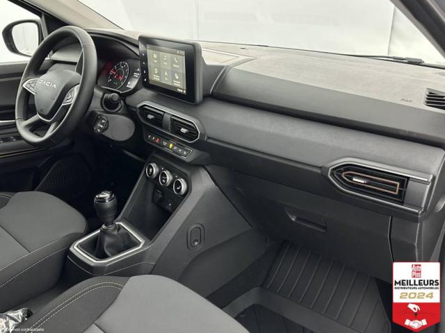 Dacia Jogger image 1