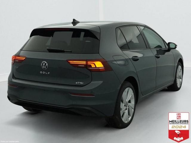 Volkswagen Golf image 5