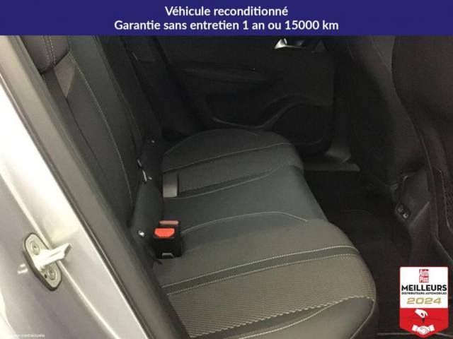 Peugeot 2008 image 2