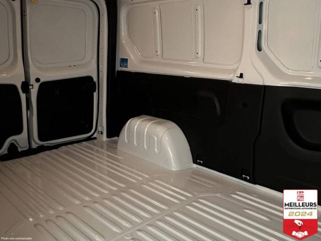 Renault Trafic image 7