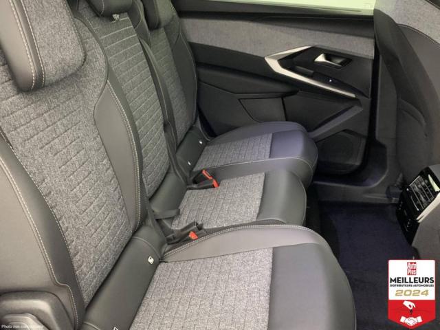 Peugeot 5008 image 2