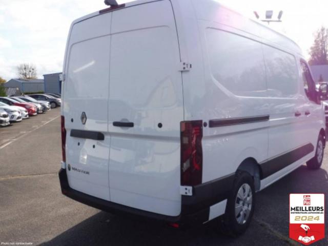 Renault Master image 8