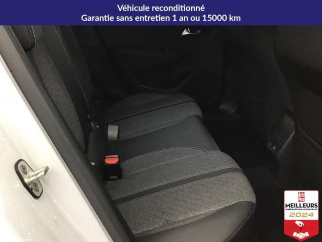 Peugeot 2008 image 6