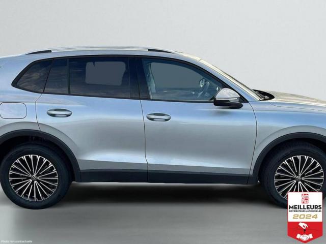 Volkswagen Tiguan image 8