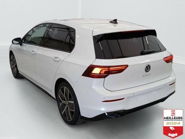 Volkswagen Golf image 9