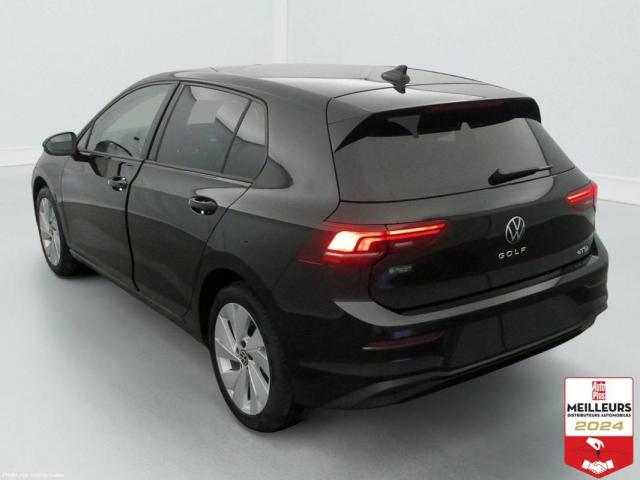 Volkswagen Golf image 2