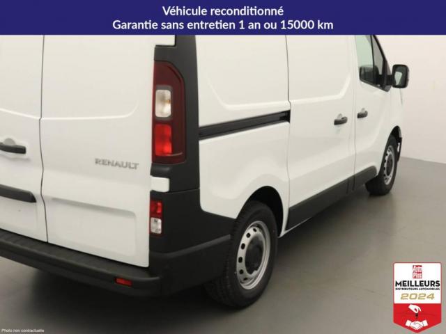 Renault Trafic image 2