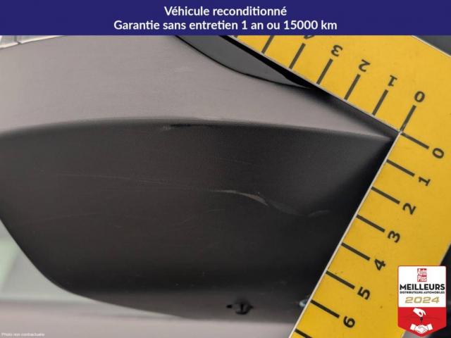 Peugeot 3008 image 2