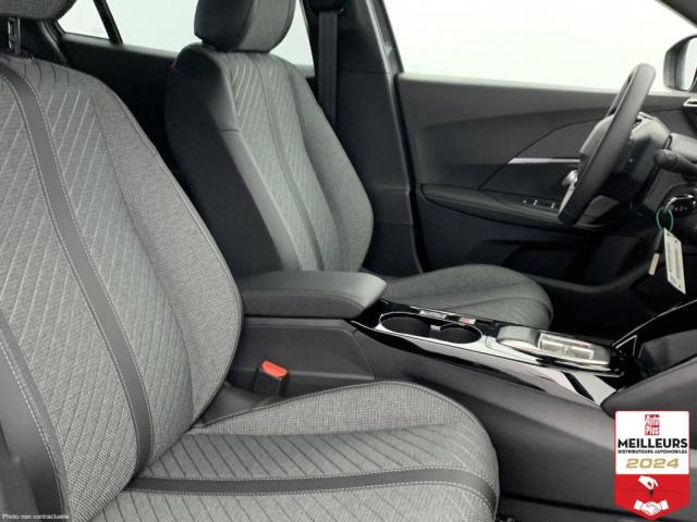 Peugeot 2008 image 1