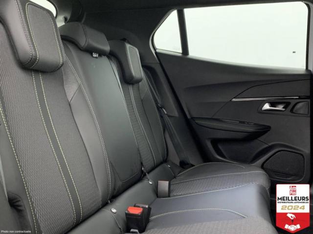 Peugeot 2008 image 7