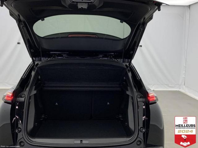 Peugeot 2008 image 8