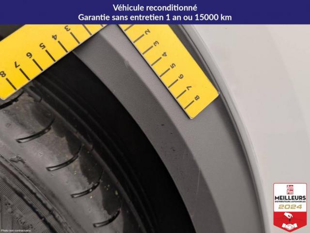 Peugeot 2008 image 9