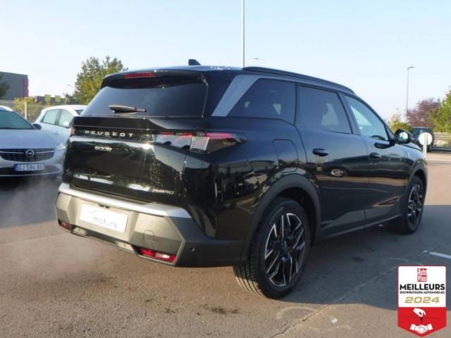 Peugeot 5008 image 1