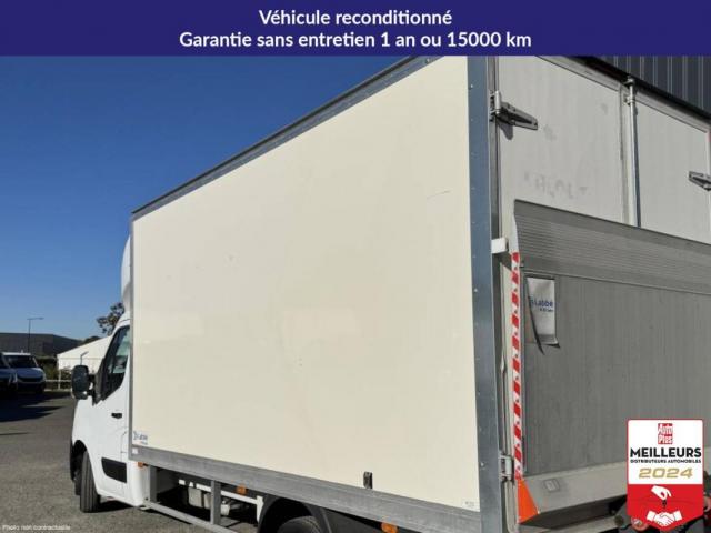 Renault Master image 8