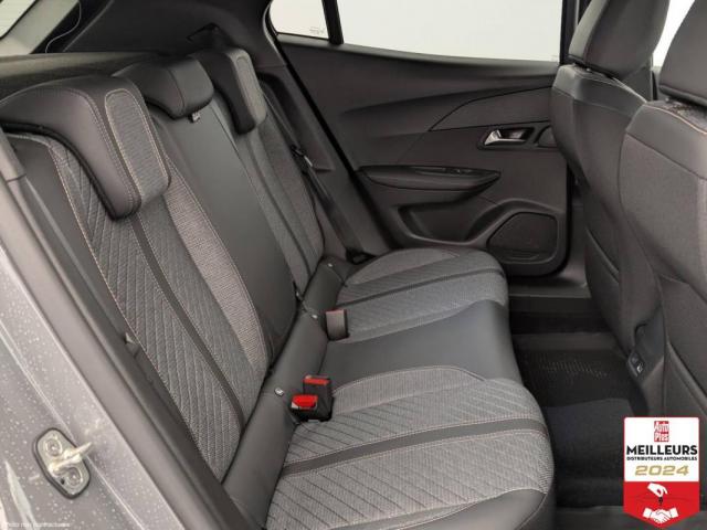 Peugeot 2008 image 5