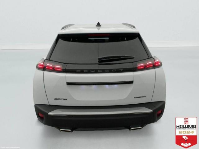 Peugeot 2008 image 2