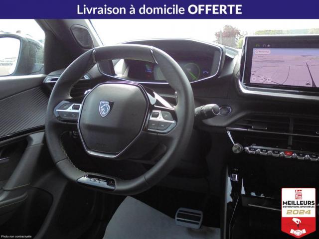 Peugeot 2008 image 3