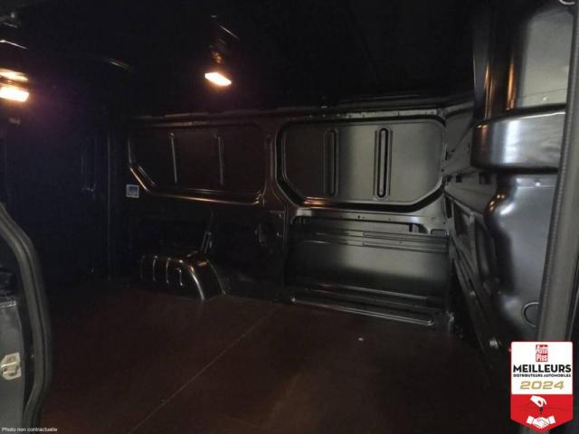 Renault Trafic image 3