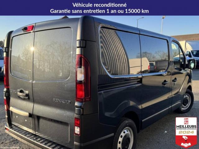 Renault Trafic image 1