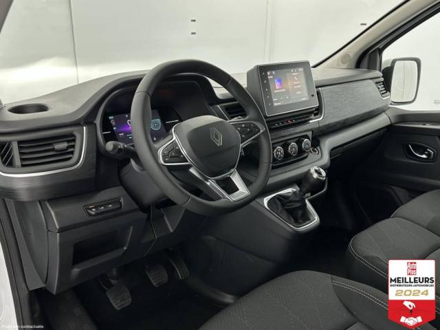 Renault Trafic image 8