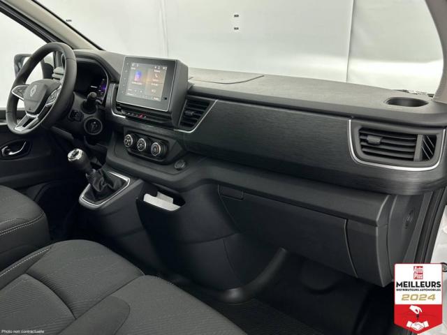 Renault Trafic image 4