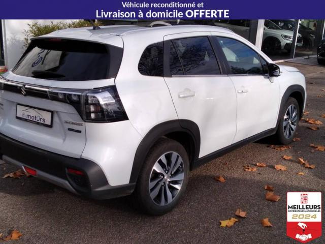 Suzuki S-Cross image 8