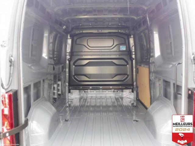 Renault Master image 3