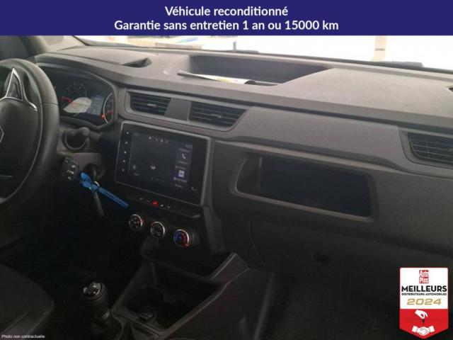 Renault Express Van image 3