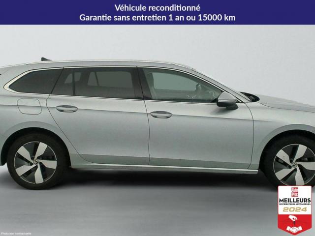 Volkswagen Passat image 7